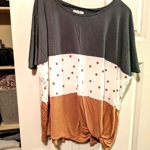 Maurices tie front tshirt